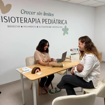 MARIA MARTÍNEZ – Fisioterapeuta Pediátrica – CENTRO CRECER SIN LÍMITES VALENCIA