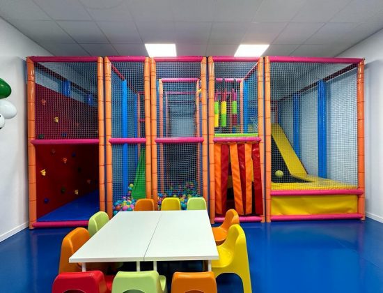 Parque de bolas y celebraciones Veo-Veo